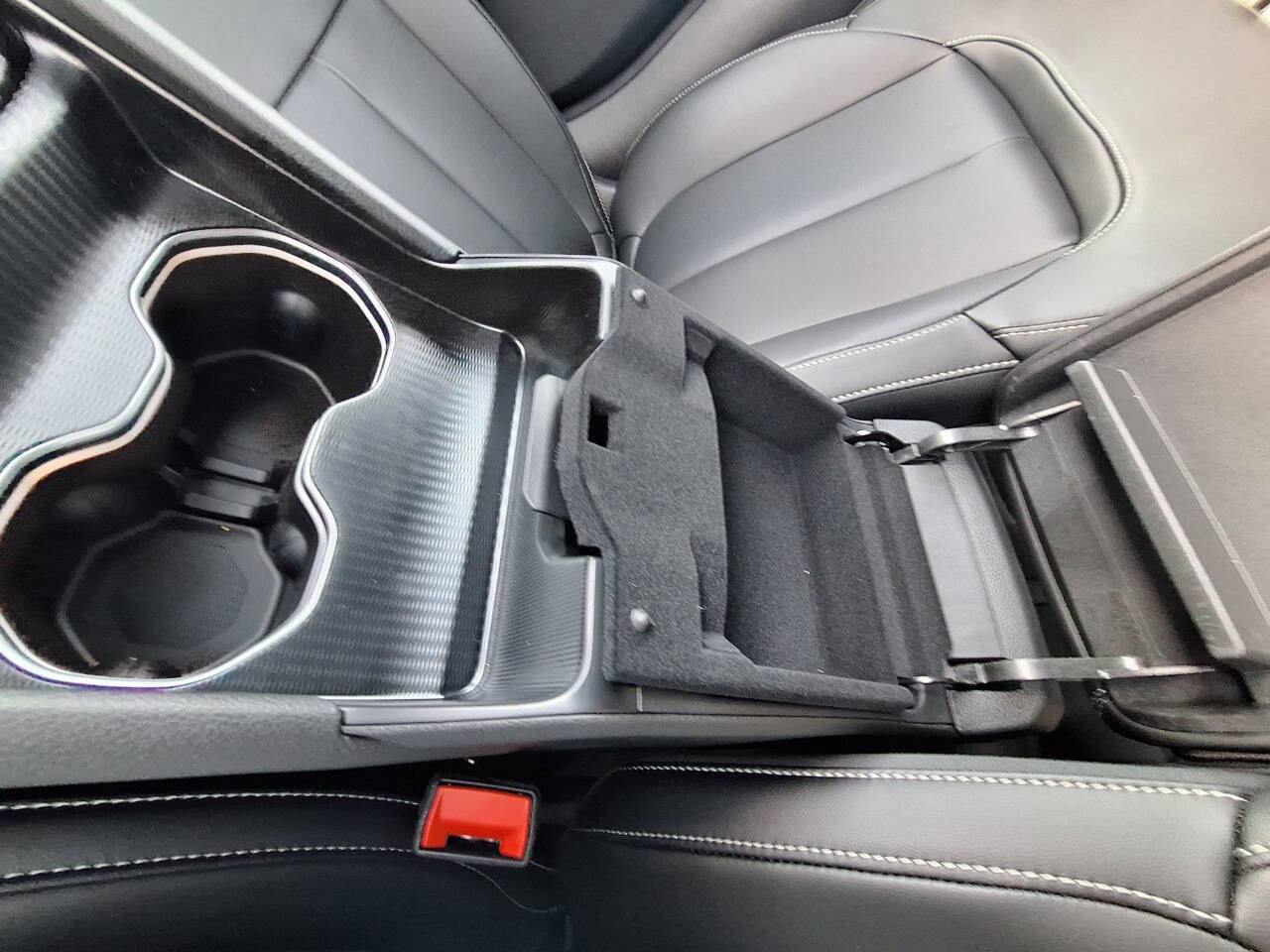 New 2025 Jeep Grand Cherokee Limited image 13