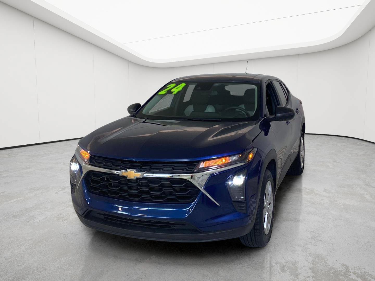 Certified 2024 Chevrolet Trax LS FWD image 3
