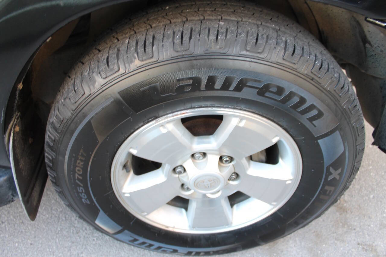 Used 2003 Toyota Sequoia Limited RWD image 11