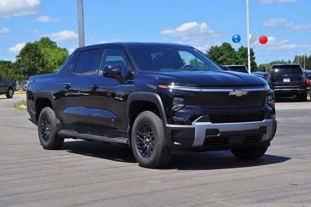 New 2025 Chevrolet Silverado EV LT AWD/4WD image 1
