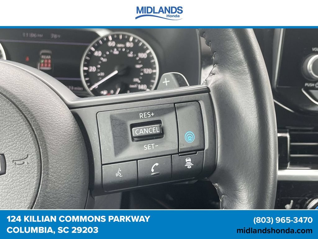 Used 2025 Nissan Pathfinder SV FWD image 22
