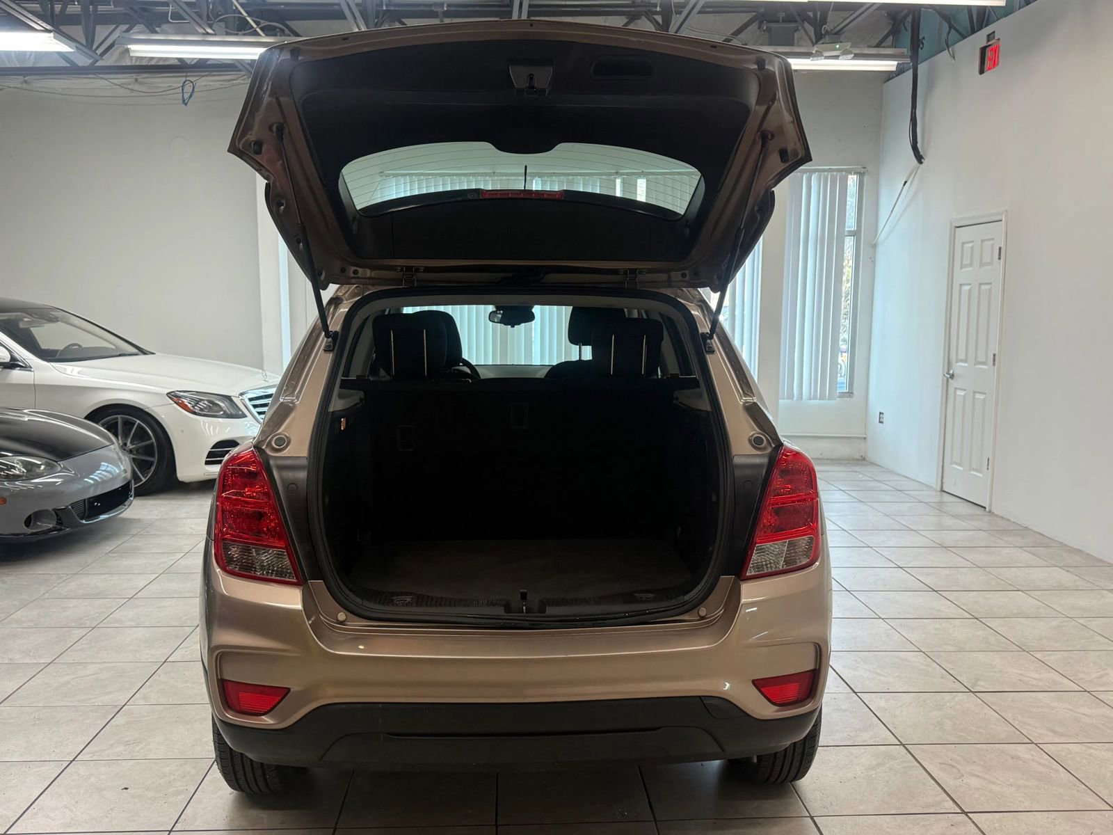 Used 2018 Chevrolet Trax LS image 18