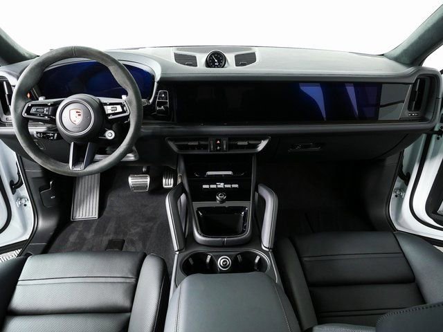 New 2026 Porsche Cayenne GTS image 20