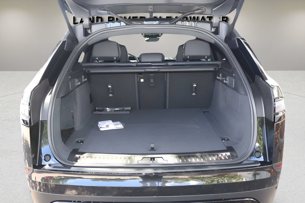 New 2026 Land Rover Range Rover Velar S AWD/4WD image 16