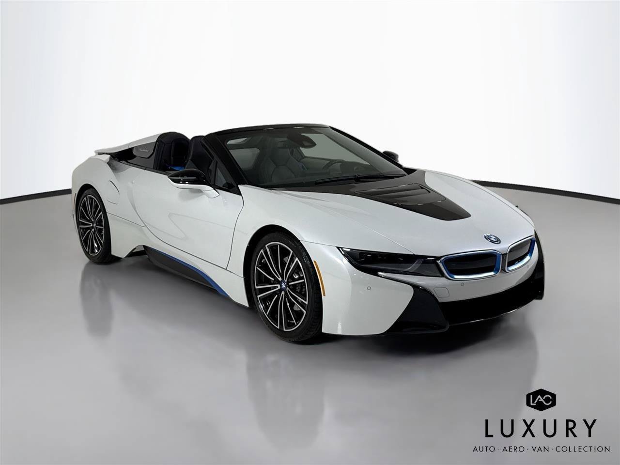 Used 2019 BMW i8 Roadster AWD/4WD image 3