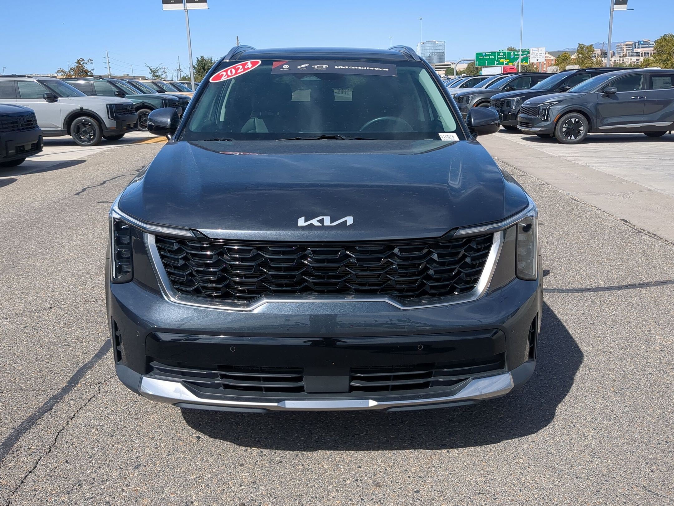 Used 2024 Kia Sorento S w/ Panoramic Sunroof Package AWD/4WD image 8