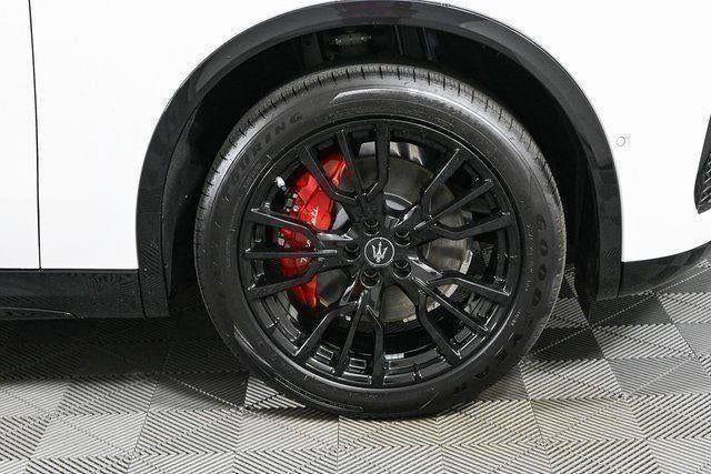 New 2025 Maserati Grecale Modena AWD/4WD image 41