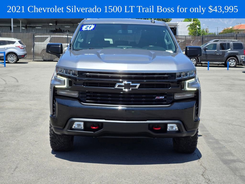 Used 2021 Chevrolet Silverado 1500 LT Trail Boss AWD/4WD image 3