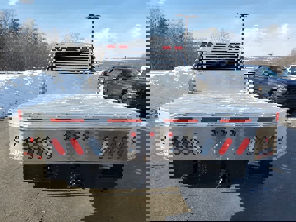 Used 2024 RAM 5500 Tradesman w/ Chrome Appearance Group image 5