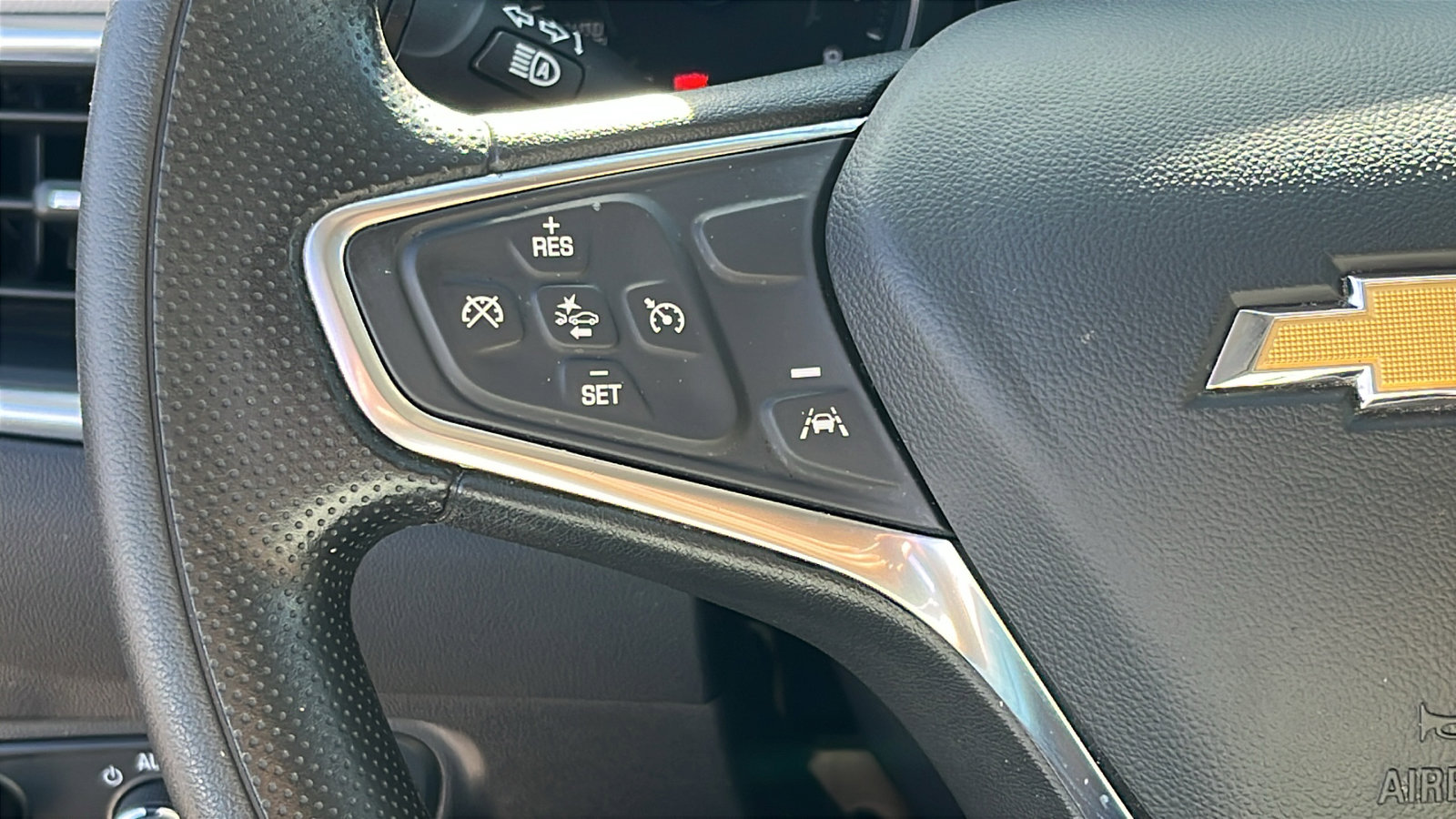 Certified 2024 Chevrolet Equinox LS w/ LS Convenience Package image 16