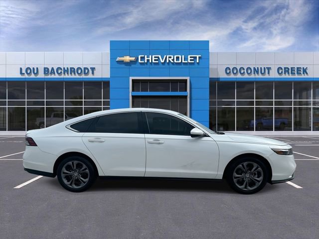 Used 2023 Honda Accord EX image 9