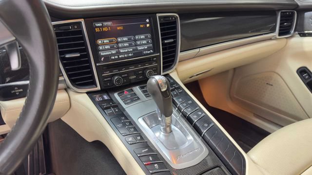 Used 2016 Porsche Panamera Edition RWD image 16