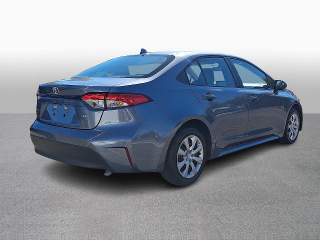 Used 2026 Toyota Corolla LE FWD image 4