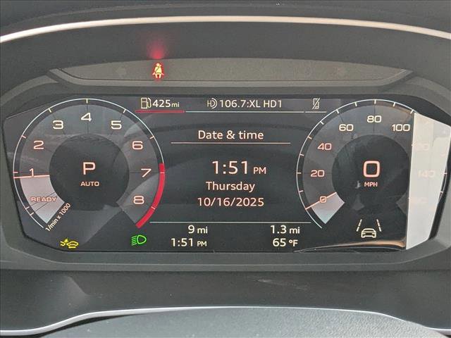 New 2025 Audi Q3 2.0T Premium image 10