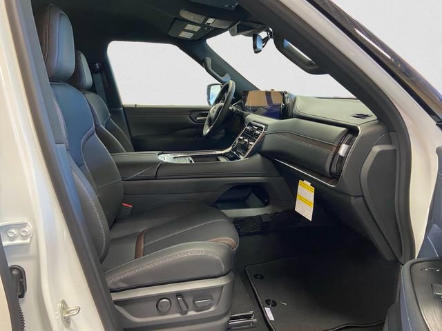 New 2026 Nissan Armada SL w/ Captain's Chari Seat Package image 15