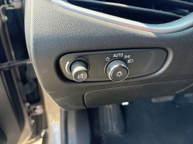 Used 2023 Chevrolet Malibu LT image 24