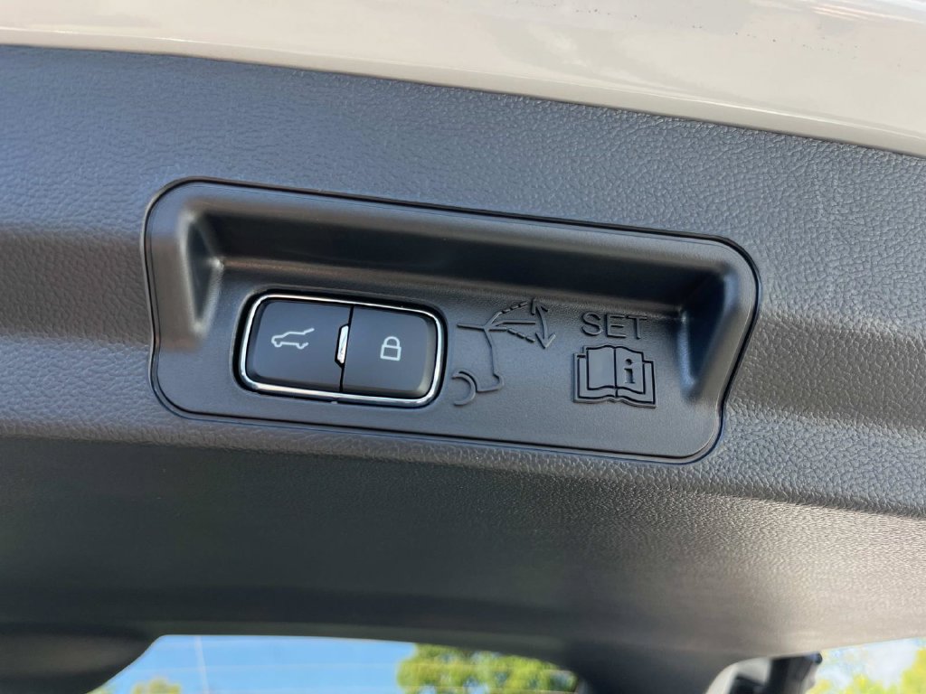 New 2027 Ford Explorer ST w/ Sun And Sound Package AWD/4WD image 15
