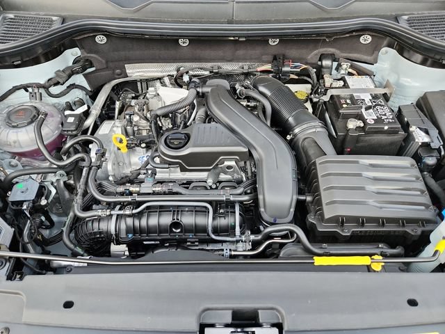 New 2026 Volkswagen Taos SE AWD/4WD image 9