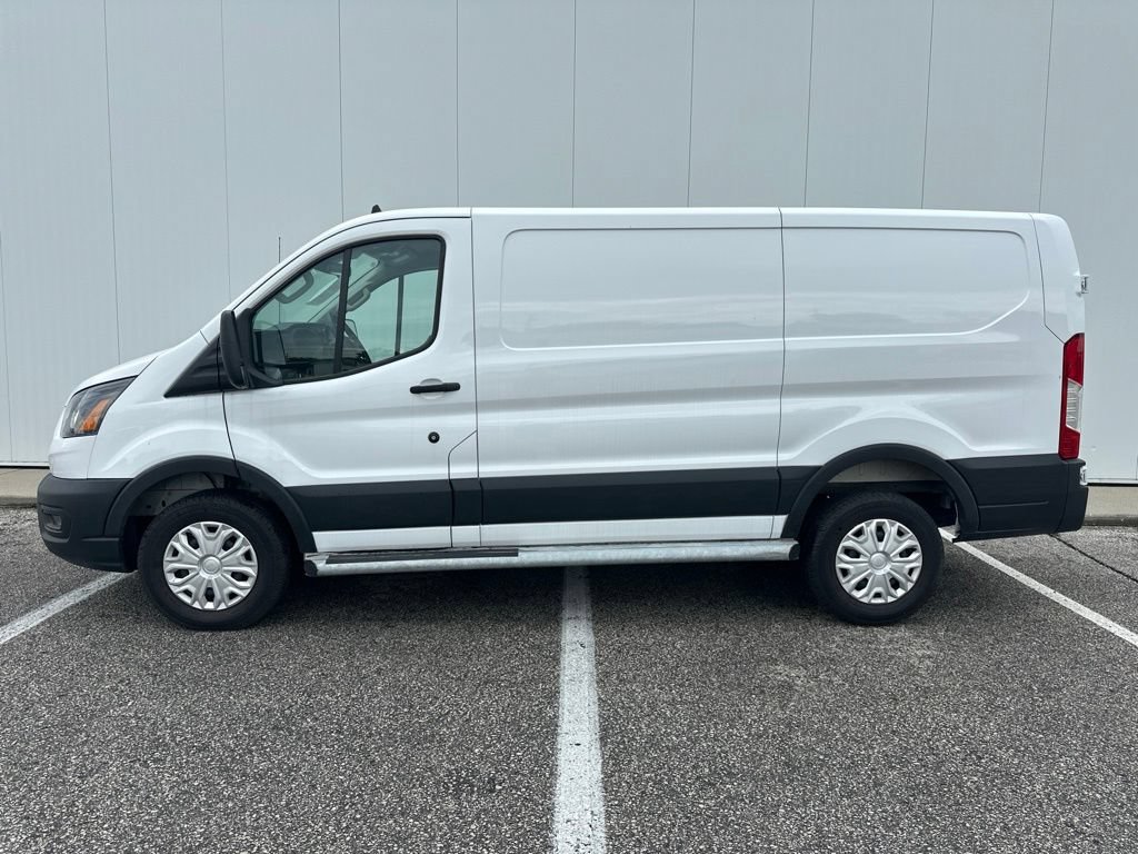 Certified 2025 Ford Transit 250 Low Roof w/ Exterior Upgrade Package RWD image 3