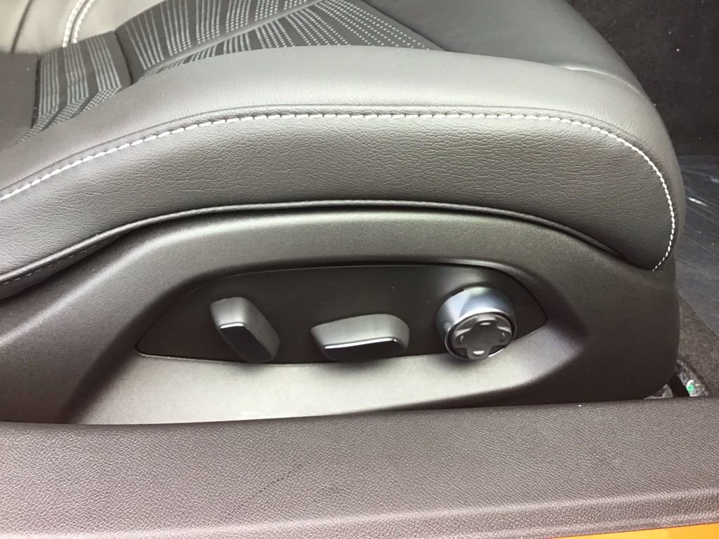 New 2026 Chevrolet Corvette Stingray Preferred Cpe w/ Z51 Performance Package image 22