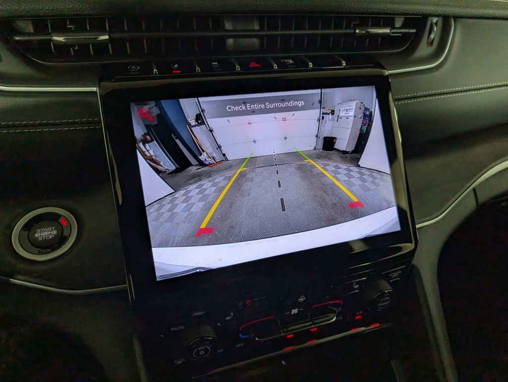 New 2025 Jeep Grand Cherokee L Limited image 25