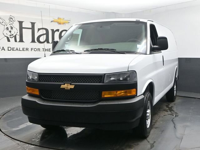 New 2026 Chevrolet Express 2500 image 7