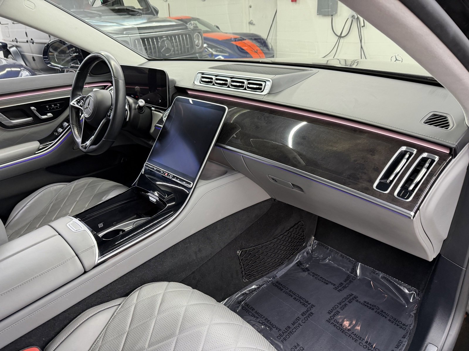 Used 2021 Mercedes-Benz S 580 4MATIC Sedan w/ Warmth & Comfort Package image 17