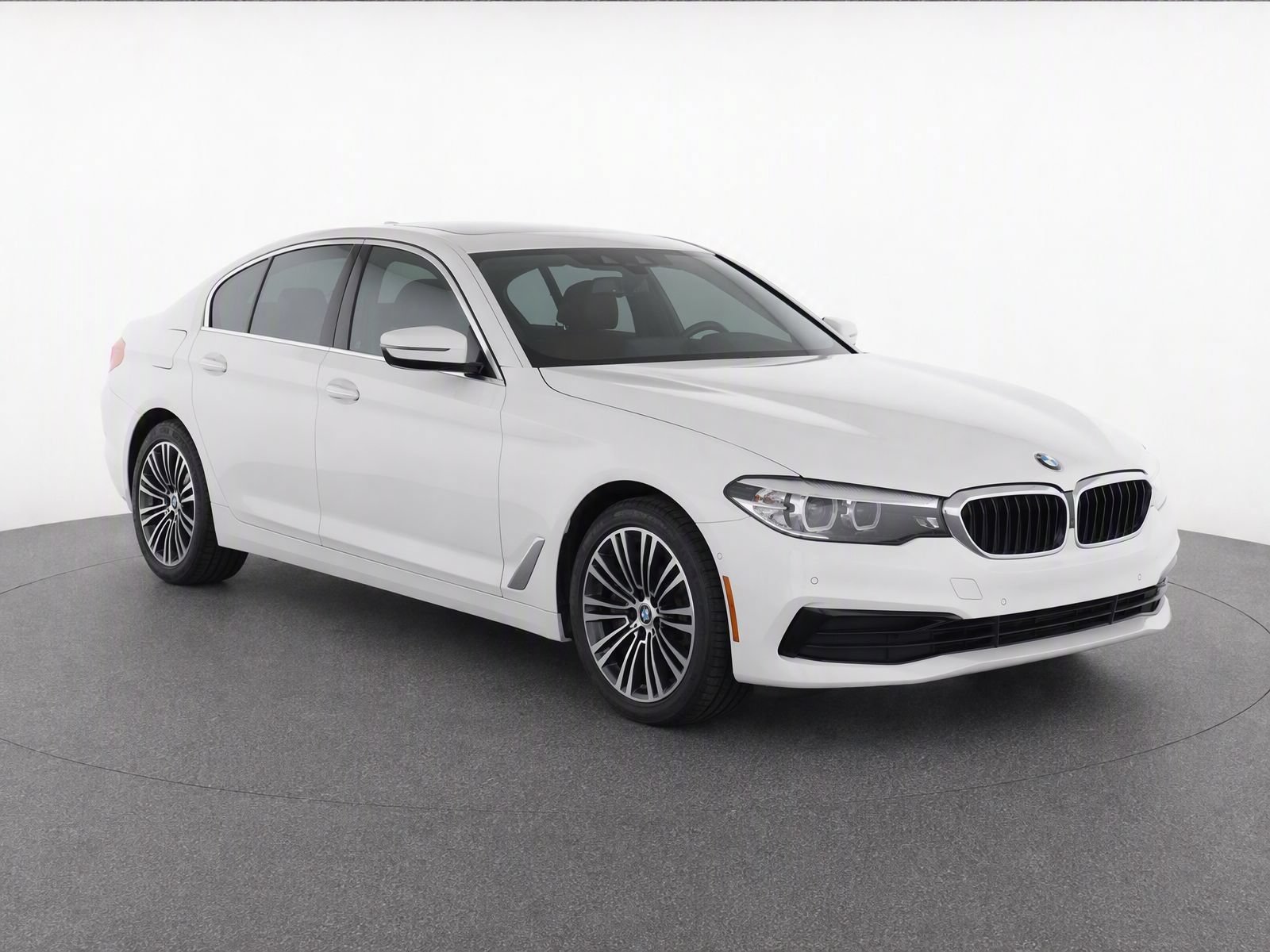 Used 2019 BMW 540i w/ Premium Package RWD image 1