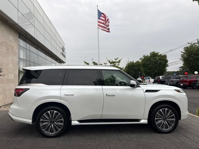 New 2027 INFINITI QX80 Luxe AWD/4WD image 4