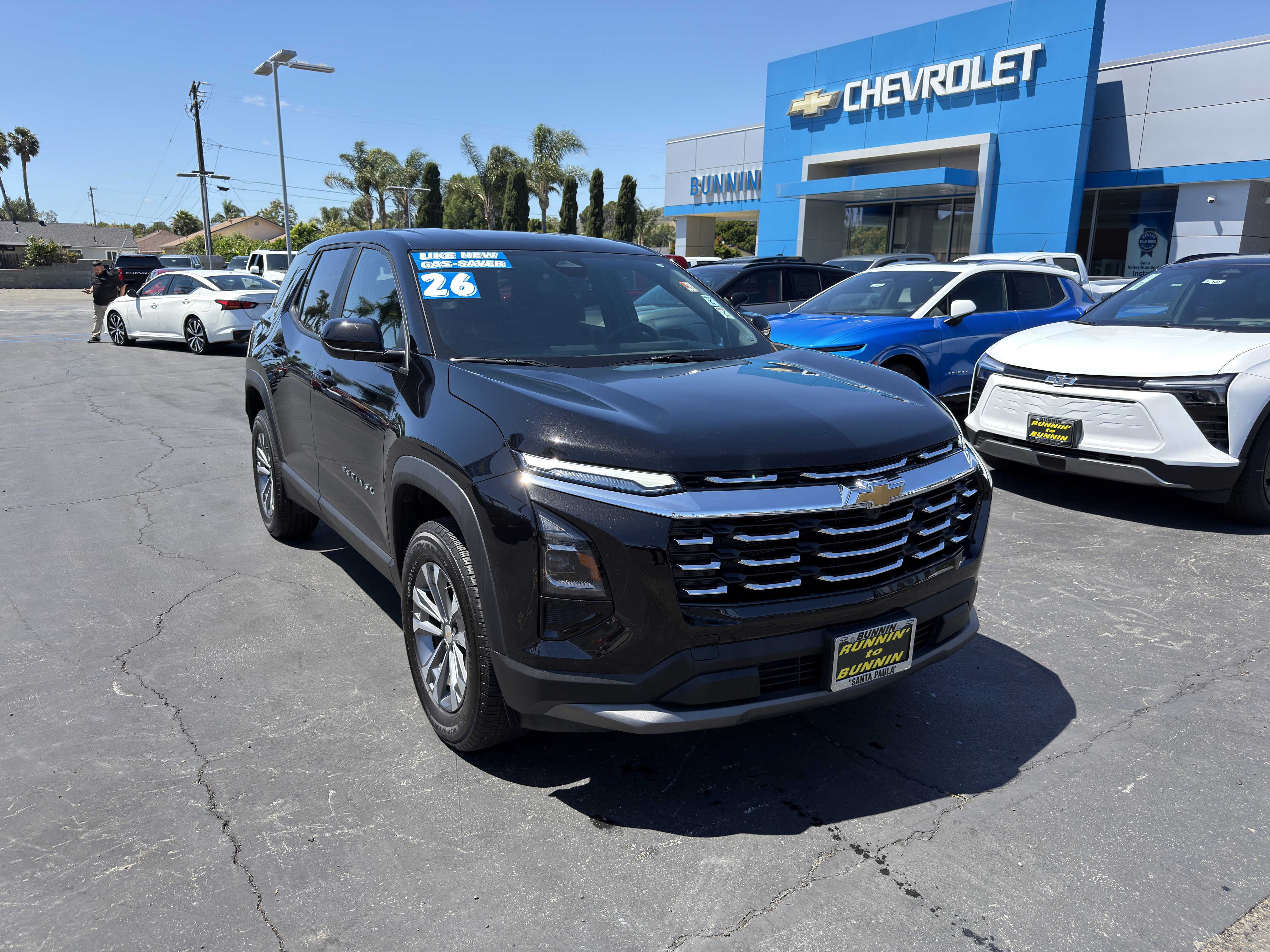 Used 2026 Chevrolet Equinox LT image 2