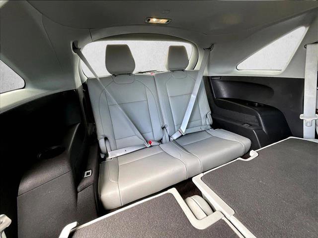Used 2017 Acura MDX FWD image 30