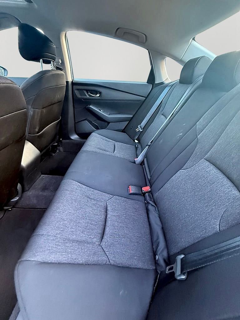 Used 2023 Honda Accord EX image 4