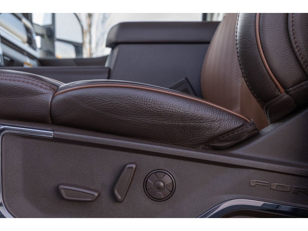 Used 2024 Ford F350 King Ranch w/ Chrome Package image 17