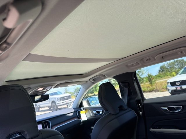 New 2026 Volvo V60 B5 Cross Country Plus w/ Protection Package Premier image 8