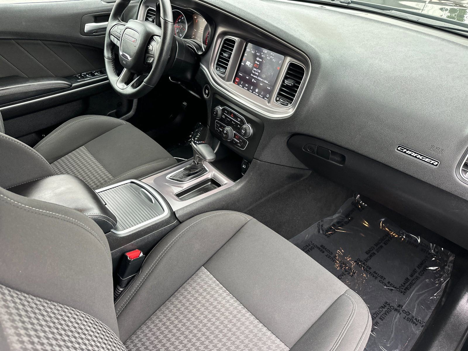 Used 2019 Dodge Charger Scat Pack image 17