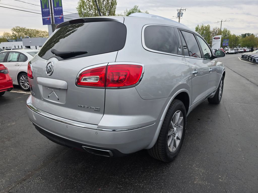 Used 2017 Buick Enclave Leather AWD/4WD image 7