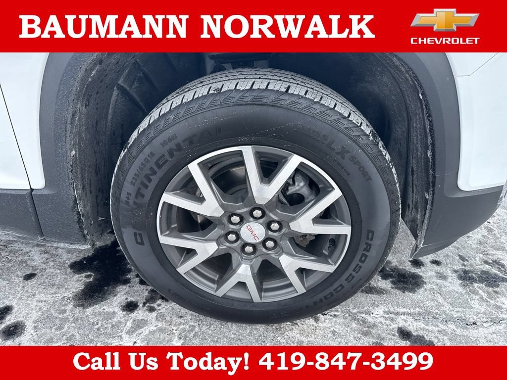 Used 2023 GMC Acadia SLE AWD/4WD image 16
