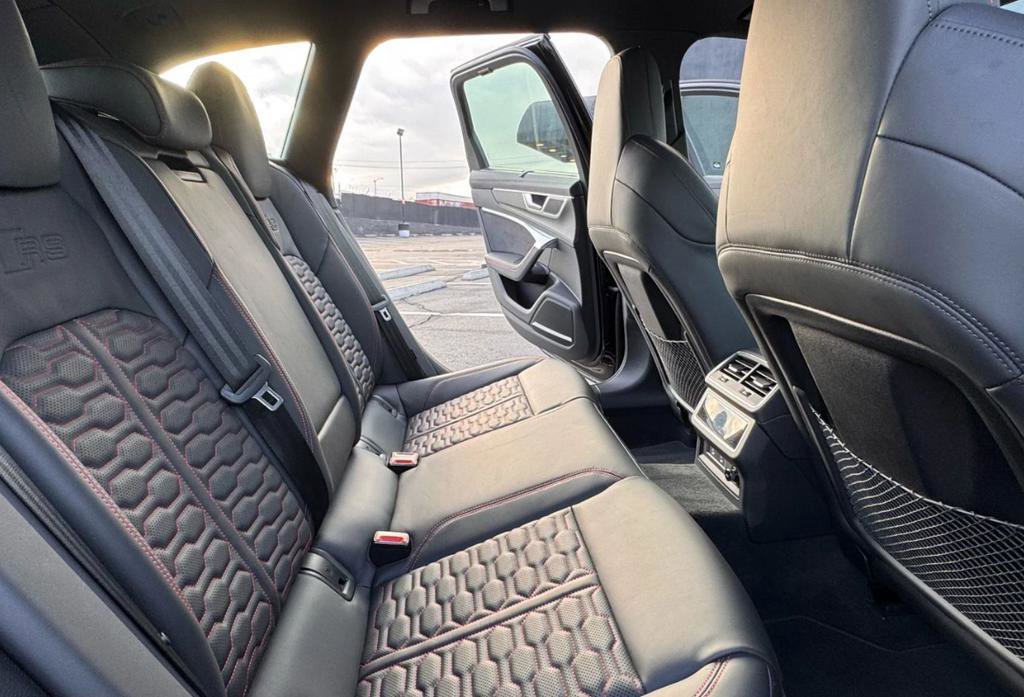 Used 2025 Audi RS 6 performance image 9