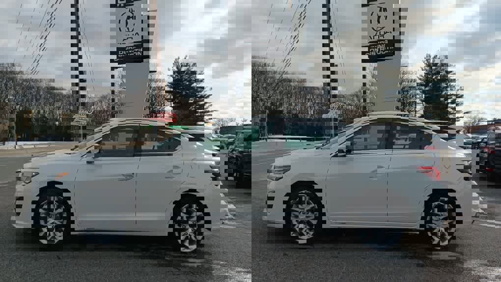 Used 2020 Acura ILX image 2