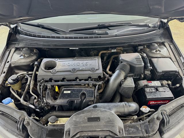 Used 2013 Kia Forte EX image 25