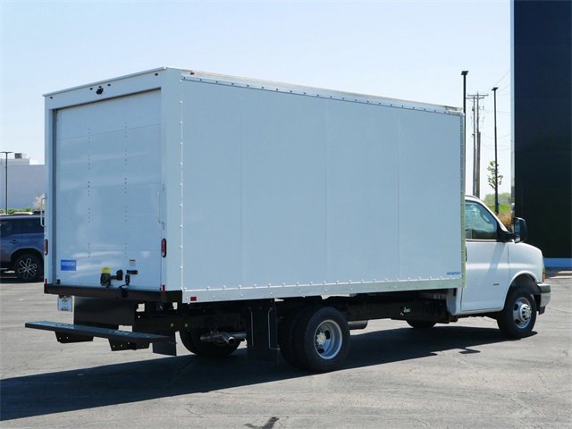 New 2025 Chevrolet Express 3500 Work Van w/ Power Convenience Package image 5