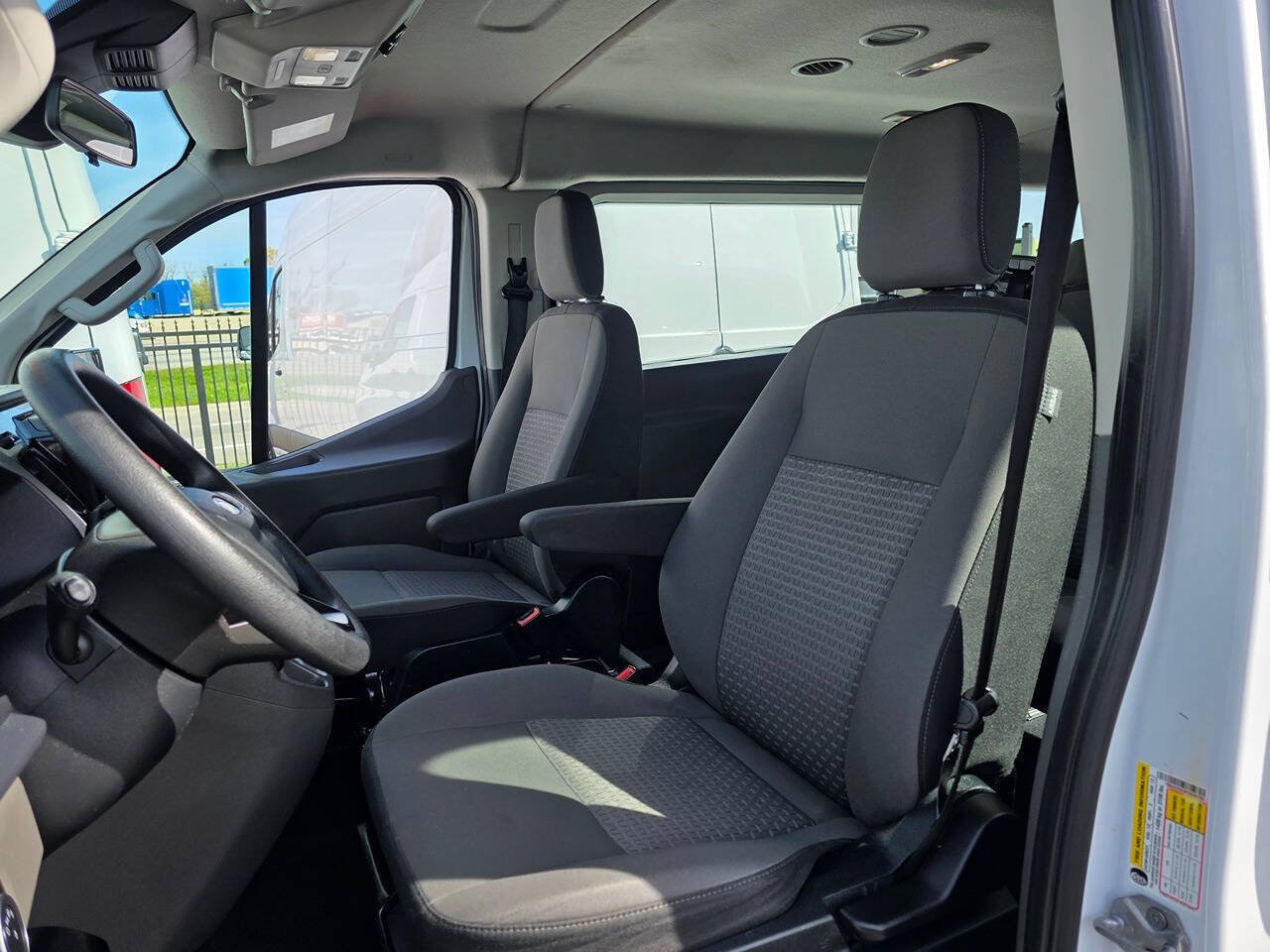 Used 2023 Ford Transit 350 XLT RWD image 11