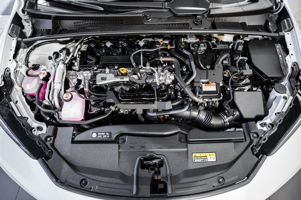 Used 2024 Toyota Prius Prime SE image 16