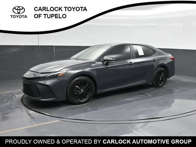 Used 2025 Toyota Camry LE FWD image 9