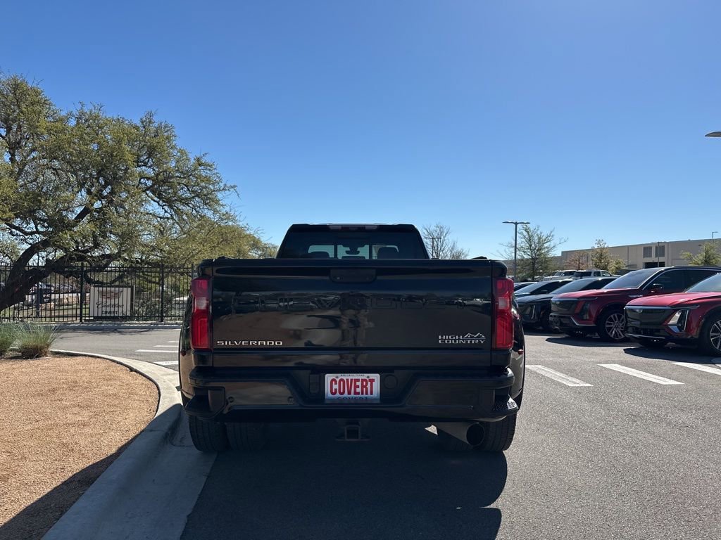 Used 2021 Chevrolet Silverado 3500 High Country image 8
