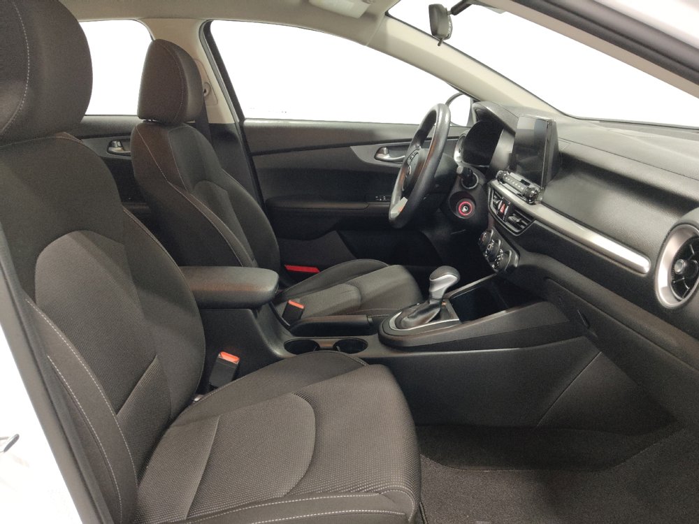 Used 2021 Kia Forte LXS image 21