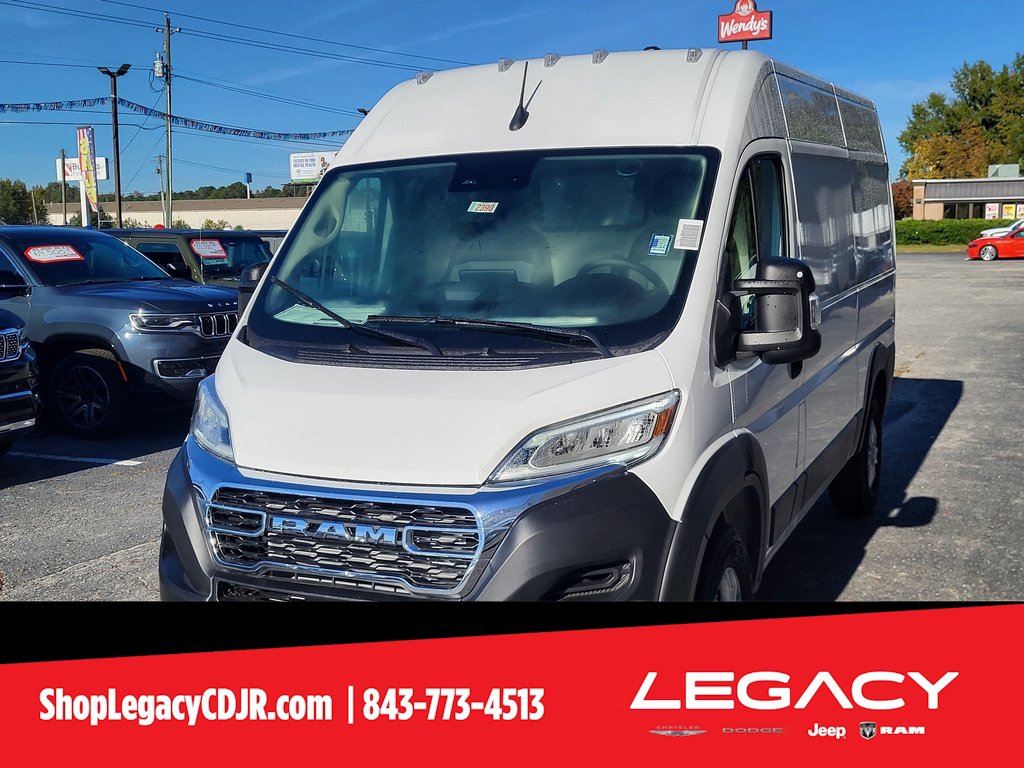New 2025 RAM ProMaster 2500 w/ Quick Order Package 22G SLT image 8