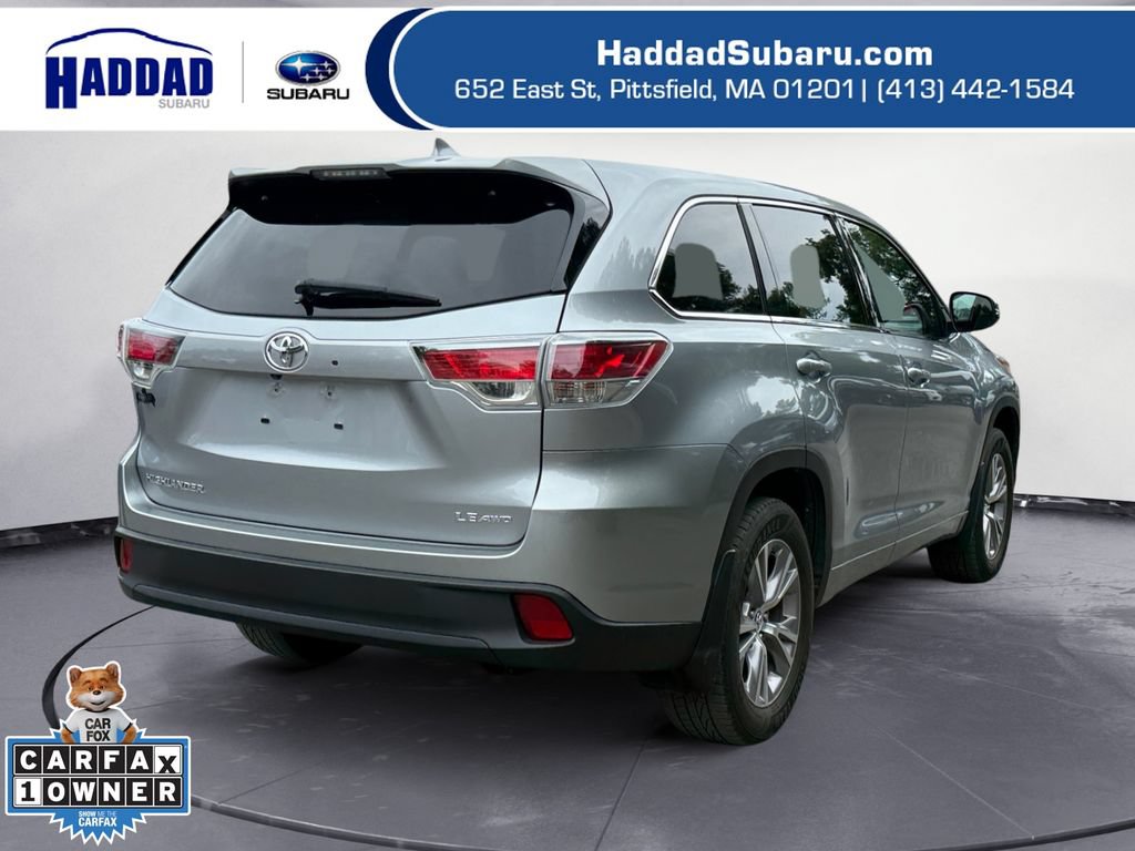 Used 2016 Toyota Highlander Plus AWD/4WD image 6