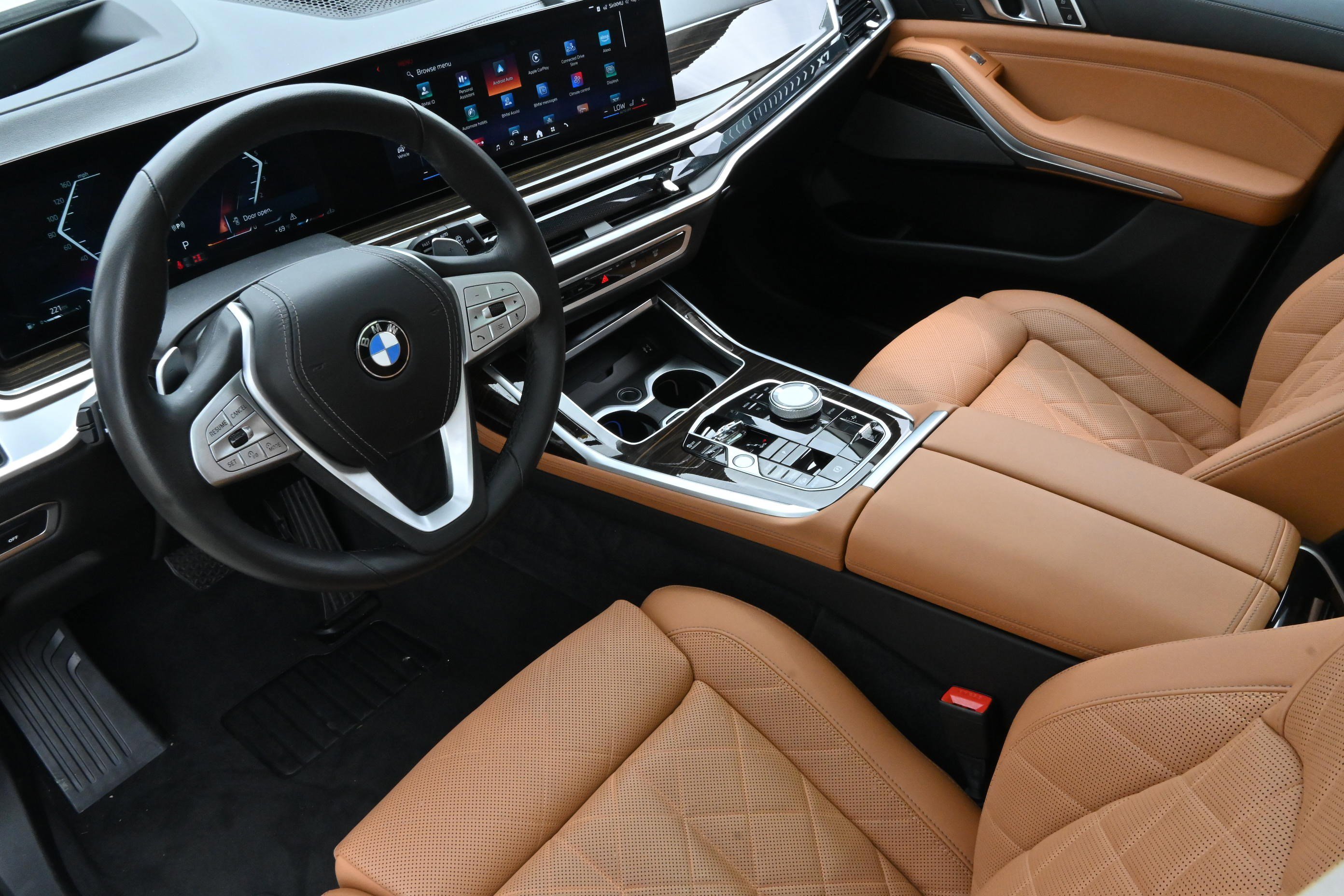 Certified 2024 BMW X7 xDrive40i w/ Executive Package AWD/4WD image 15