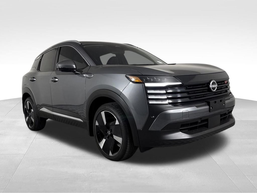 Used 2025 Nissan Kicks SR AWD/4WD image 6